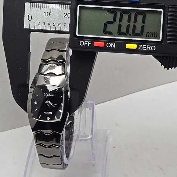 Womens Mseta Bracelet Dark Gray Black Tone Quartz Watch 8251L New Battery - Picture 4 of 10